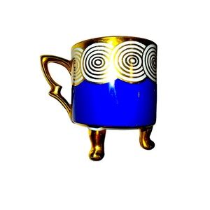 Rare Vintage Bavarian Edelstein porcelain teacup demitasse